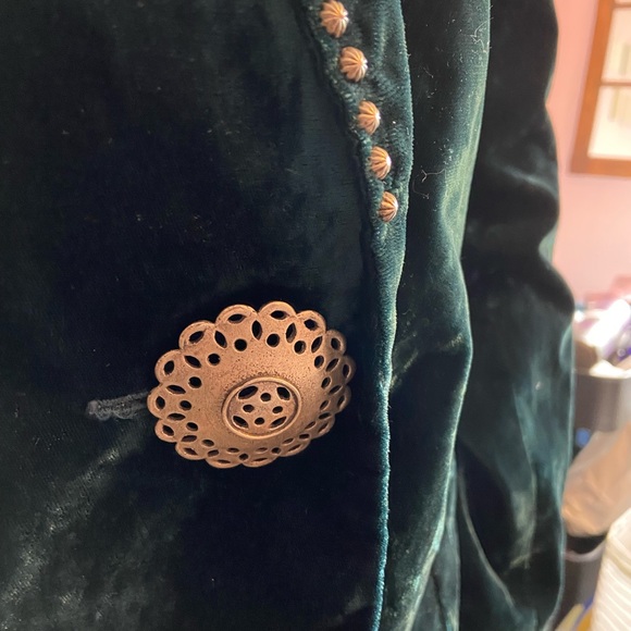 Double D Ranchwear - Picture 6 of 14